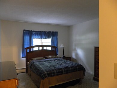 264 Main St unit B, Lincoln, NH 03251 - photo 4