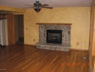 121 Rodeo Ln, Lords Valley, PA 18428 - photo 3