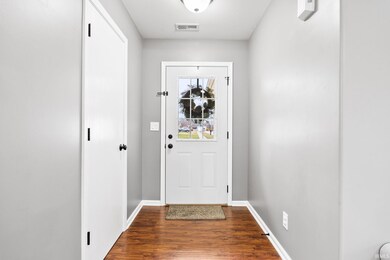 1201 Kennis Ct, Huntington, IN 46750 - photo 4