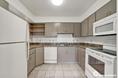 9_Kitchen