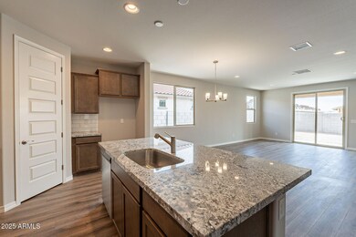 14-web-or-mls-Hilton-14