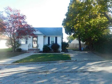 12 Wardlaw Ct, Providence, RI 02908 - photo 3