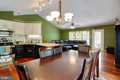 717 Berry Dr, Lusby, MD 20657 - photo 7