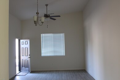 4102 E Kaweah Ave, Visalia, CA 93292 - photo 4