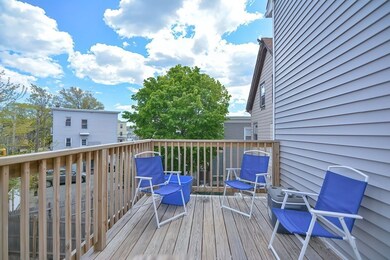 19 Grove St, Lynn, MA 01905 - photo 5