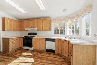 Kitchen (1)