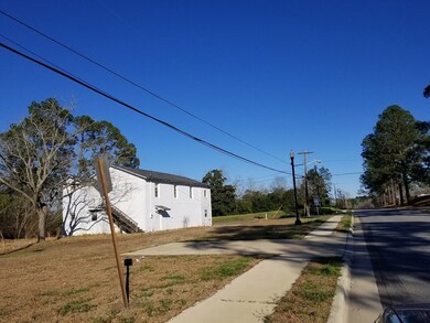 610 S Isabella St, Sylvester, GA 31791 - photo 5