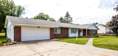 BYRON CENTER-5204