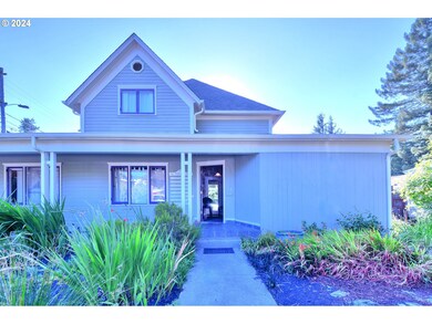 1034 Lawrence St, Eugene, OR 97401 - photo 3