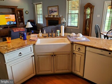 181 Augusta Dr, Honey Brook, PA 19344 - photo 6