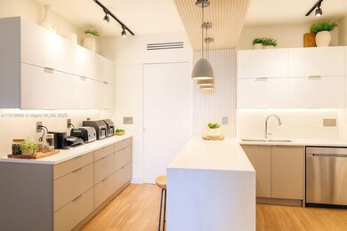 711 Crandon Blvd unit 401, Key Biscayne, FL 33149 - photo 4