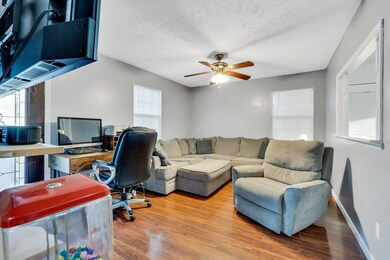 706 Madison St, Manchester, TN 37355 - photo 7