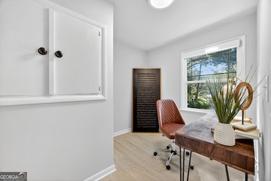 4625 Orkney Ln SW unit 5, Atlanta, GA 30331 - photo 7