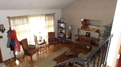 Living Room (4)