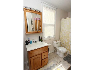 Full Bath. 2822 - Full Bath