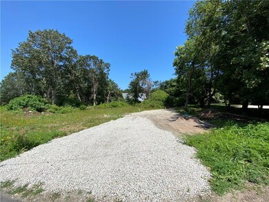 view from street to back of the lot