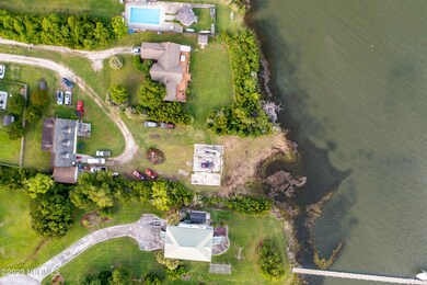 221 Gibbs Ct, Beaufort, NC 28516 - photo 2