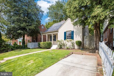 4503 Maple Ave, Bethesda, MD 20814 - photo 2