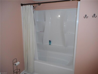 1660 NE Ashley School Cir, Winston Salem, NC 27105 - photo 6