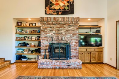 3590 Wasatch Dr, Redding, CA 96001 - photo 5