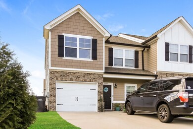 001-photo-front-view-13656219