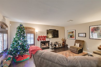 5041 Sublight Ave, Las Vegas, NV 89108 - photo 3