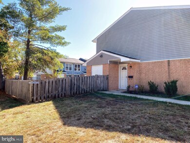 11539 Laurelwalk Dr, Laurel, MD 20708 - photo 2