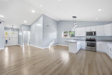 13550 SW 286th Terrace, Homestead, FL 33033 - photo 7