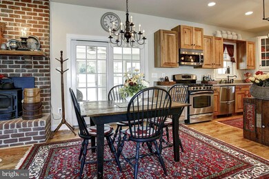 5244 Little Georgetown Ln, Broad Run, VA 20137 - photo 7