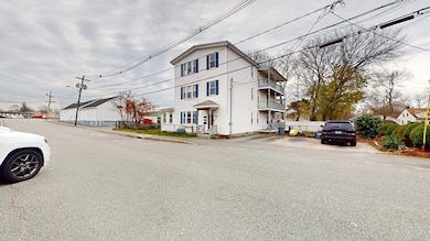 22 Summer St unit 3, Stoughton, MA 02072 - photo 3