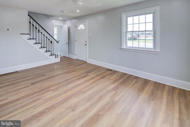 1300 Washington St, New Castle, DE 19720 - photo 2