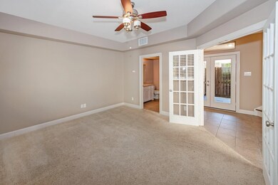 1113 Peveto St unit B, Houston, TX 77019 - photo 5