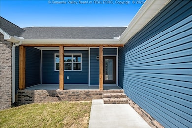 4 Armor Ln, Ona, WV 25545 - photo 4