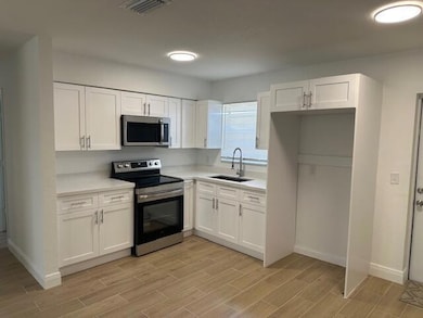 491 W Jordan Blvd, Pahokee, FL 33476 - photo 5