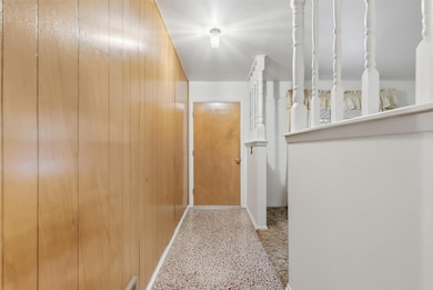 214 NW Jill Ann Dr, Burleson, TX 76028 - photo 4