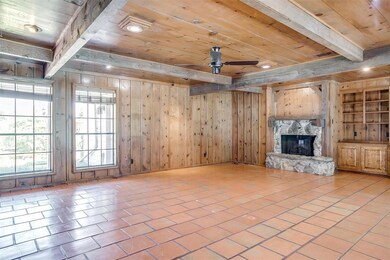 301 Edgehill Rd, Joshua, TX 76058 - photo 7