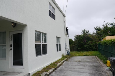 3310 Greenwood Ave, West Palm Beach, FL 33407 - photo 2