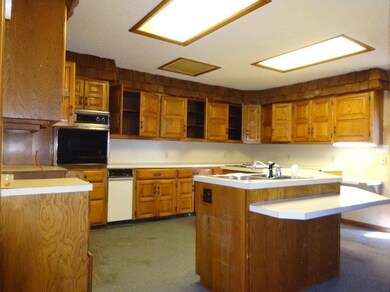 101 N Main St, Hugoton, KS 67951 - photo 7