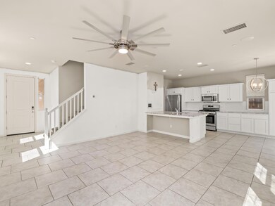 3744 Savant Ln, Clovis, CA 93619 - photo 4