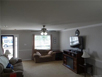 2243 Ballingarry Dr, Statesville, NC 28625 - photo 5