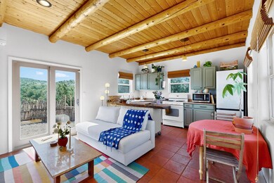 39C Ranchos Canoncito unit C, Santa Fe, NM 87508 - photo 4