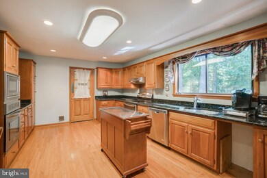 2101 Harpoon Dr, Stafford, VA 22554 - photo 6