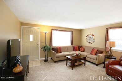 3667 Grape Ave NE, Grand Rapids, MI 49525 - photo 2