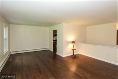 26517 Aiken Dr, Clarksburg, MD 20871 - photo 4