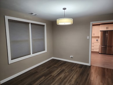 9356 S May St, Chicago, IL 60620 - photo 3