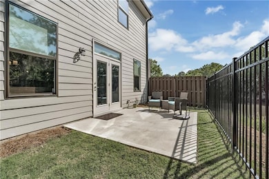 579 Collections Dr, Lawrenceville, GA 30043 - photo 6