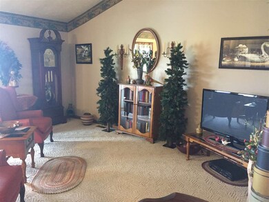 Great Room vaulted ceiling