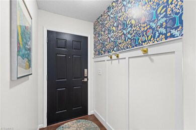 3521 Sunset Hollow Ct, High Point, NC 27265 - photo 4