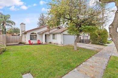 1903 Henshaw Ave, Tulare, CA 93274 - photo 3