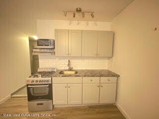 7 W 20th St unit 2r, New York, NY 10011 - photo 6